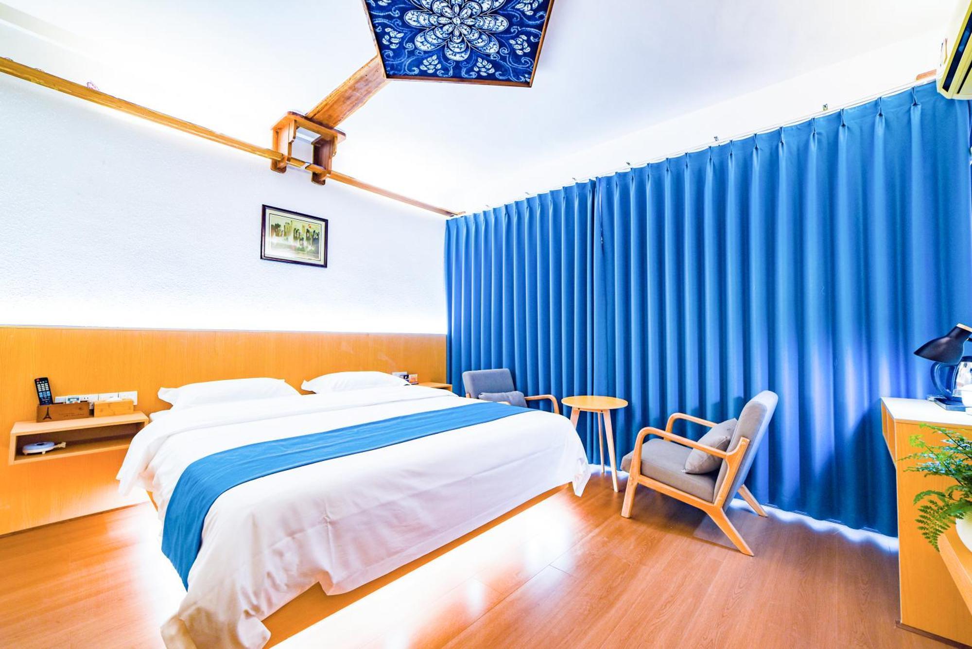 Destination Youth Hostel Zhangjiajie Exterior photo