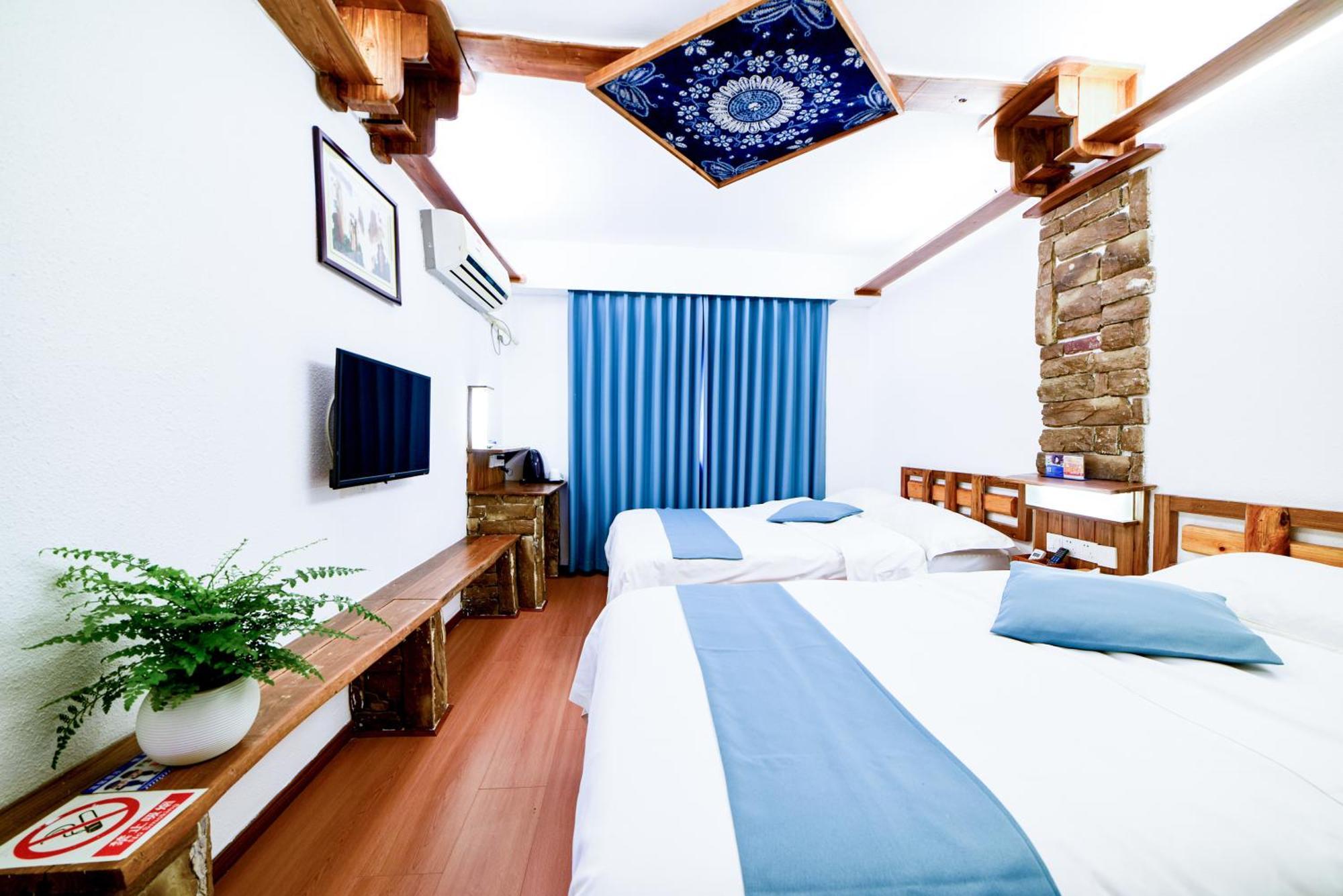 Destination Youth Hostel Zhangjiajie Exterior photo