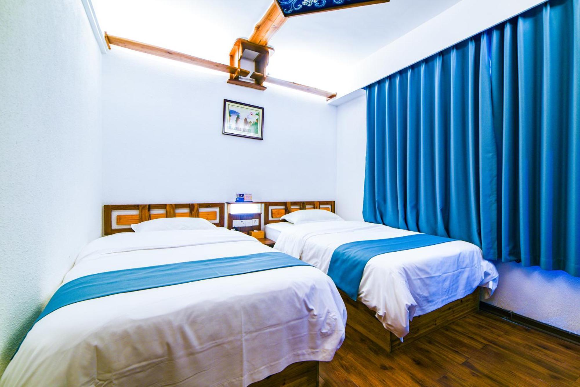 Destination Youth Hostel Zhangjiajie Exterior photo