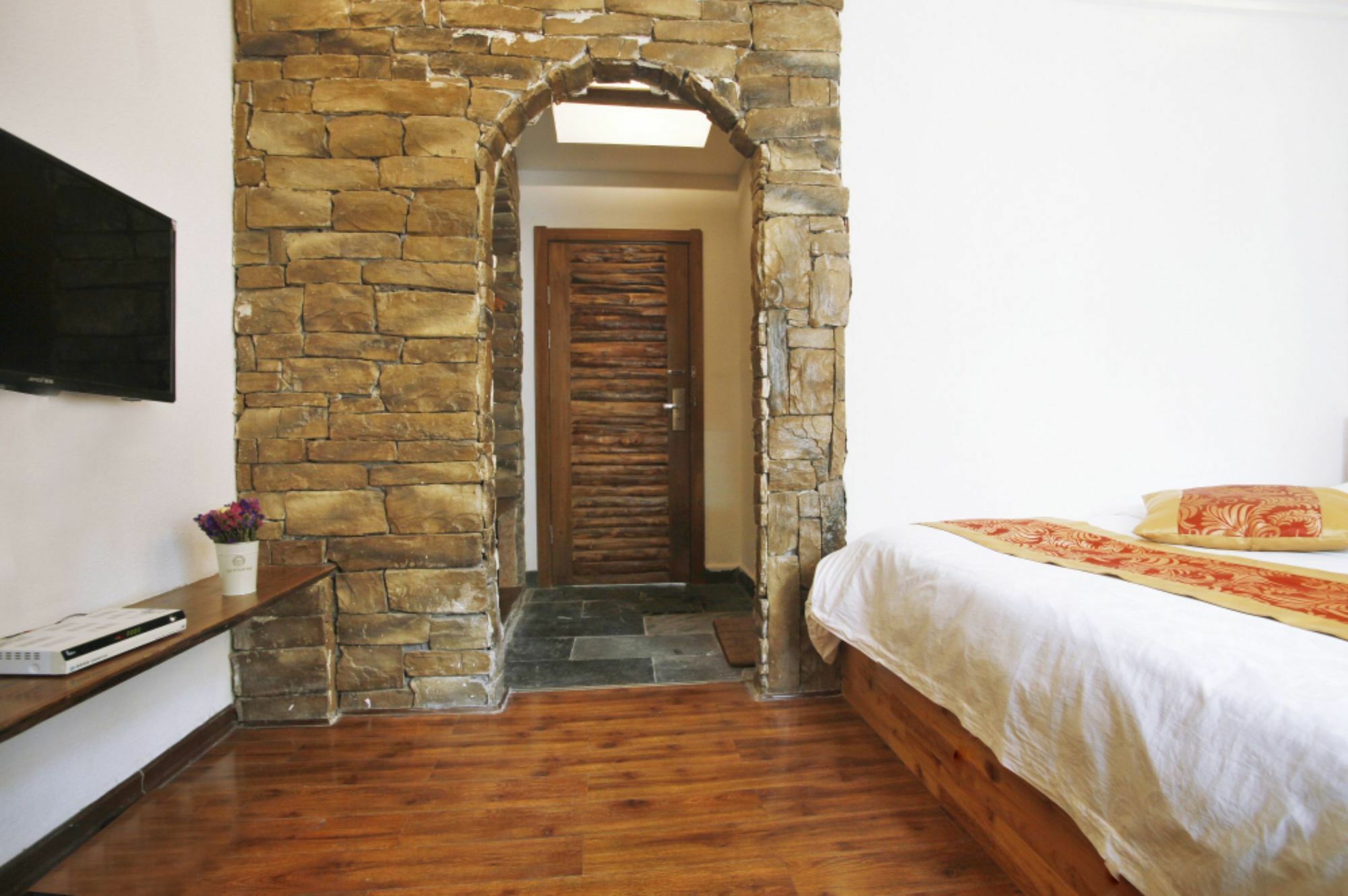 Destination Youth Hostel Zhangjiajie Exterior photo