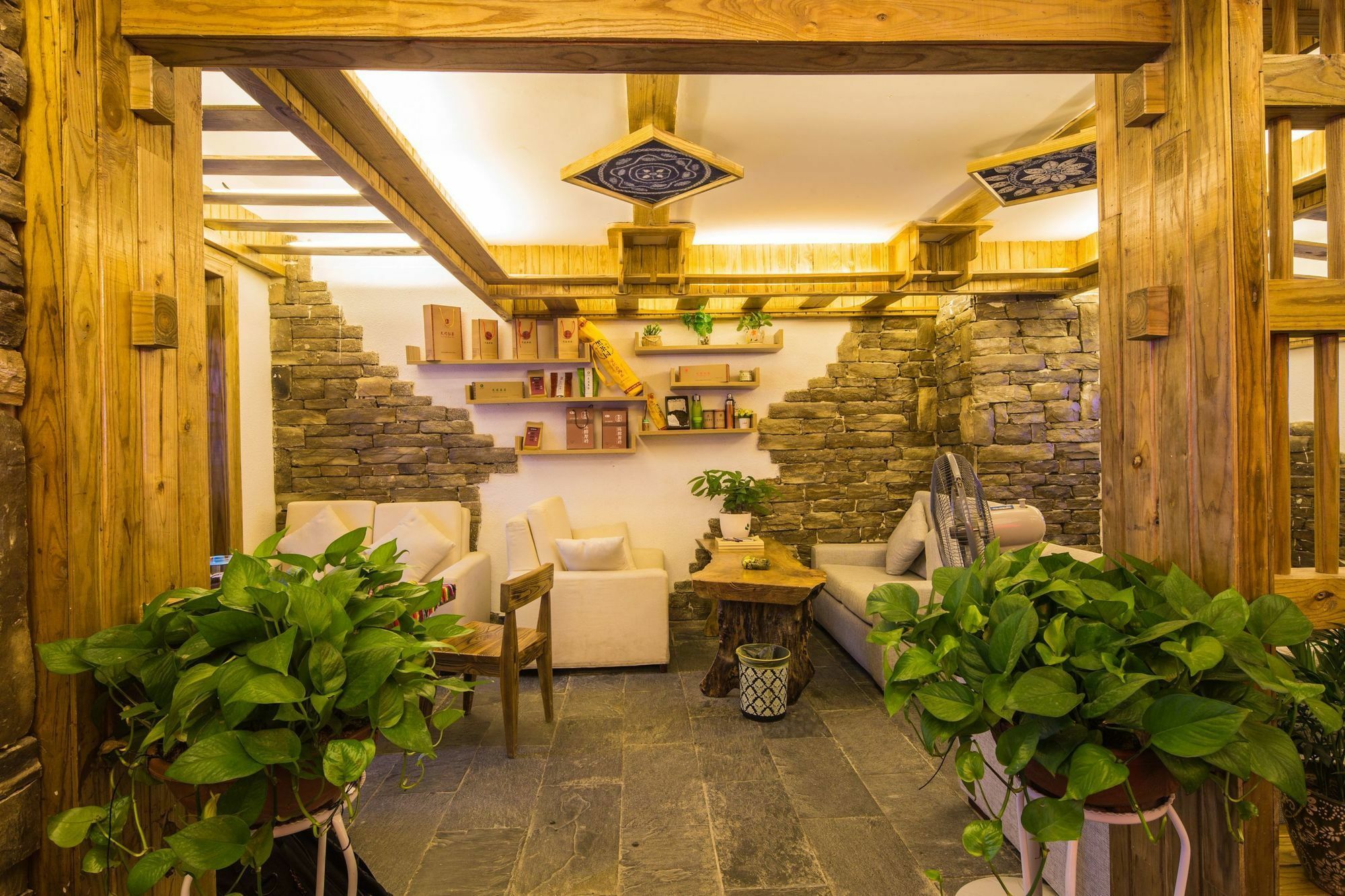 Destination Youth Hostel Zhangjiajie Exterior photo